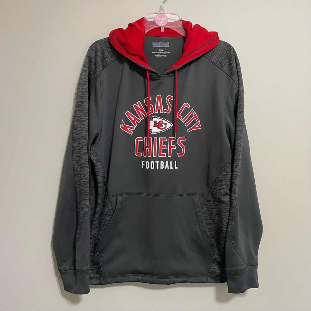Kansas‎ City Chiefs Gray and Red Hoodie~
Game Day Size Large